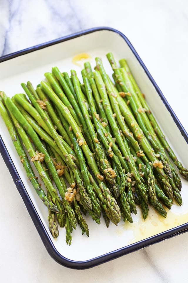 Sauteed asparagus with garlic and butter.