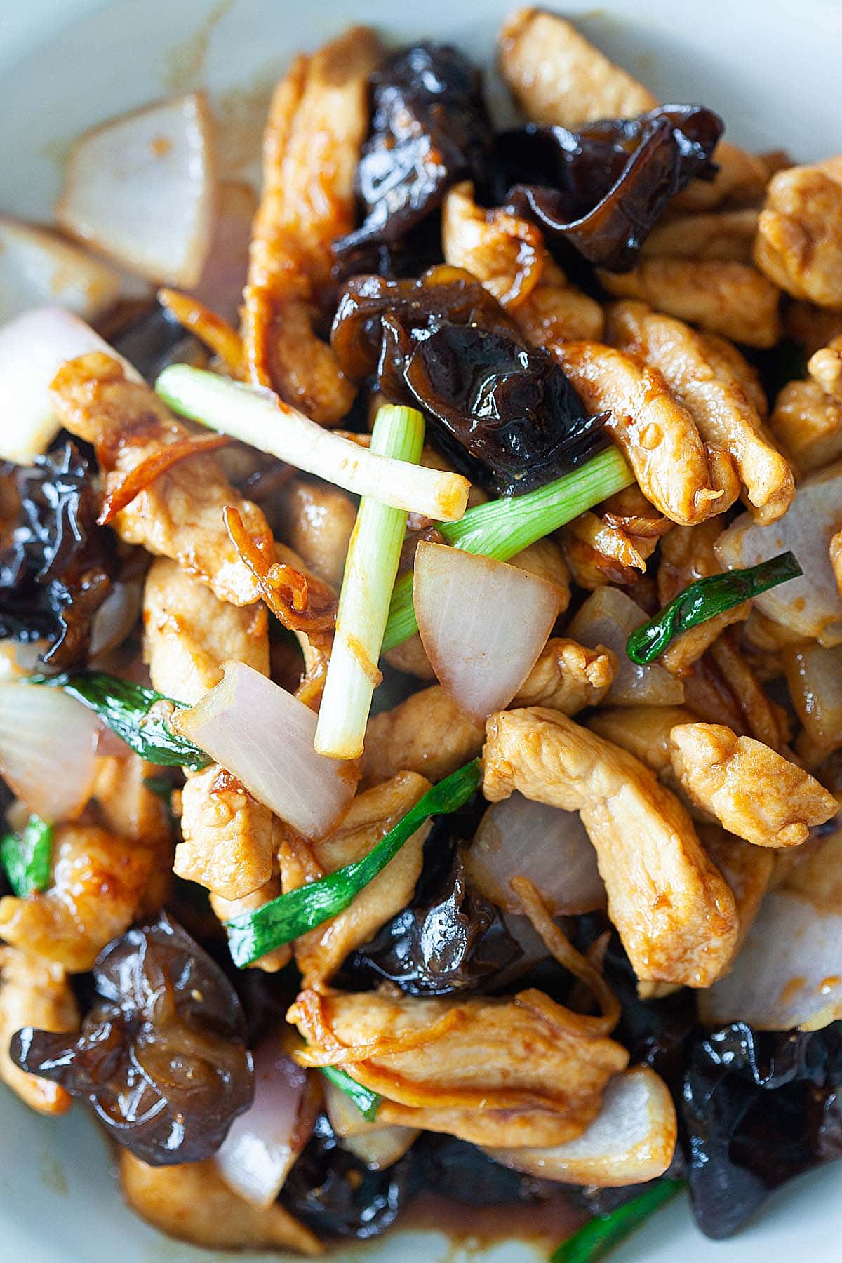 simple and delicious recipe with ginger and black fungus chicken served with rice.