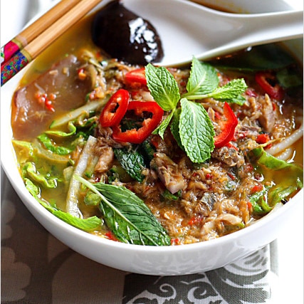 Nyonya Hot and Sour Noodles in Fish Soup